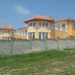 Дава се под наем Къща в с. Здравец, Област Варна - 956 кв.м за 1795.2 € - Снимка #1