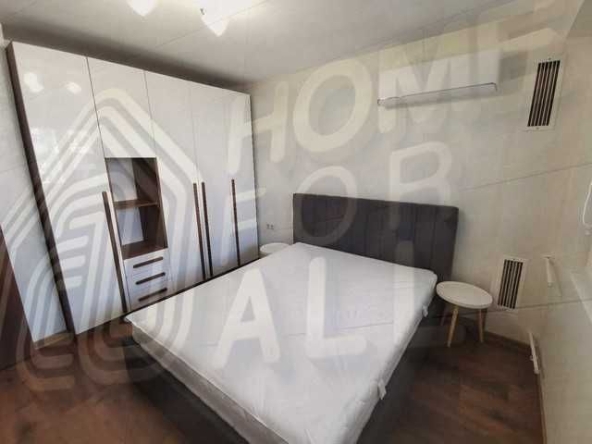 Дава се под наем Двустаен апартамент в София, Люлин 6 - 74 кв.м за 598.23 € - Снимка #1