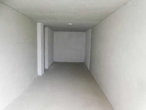 Дава се под наем Гараж / Паркомясто в Търговище, Център - 18 кв.м за 54.57 € - Снимка #1