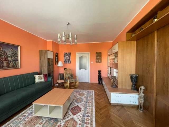 Дава се под наем Тристаен апартамент в София, Гео Милев - 100 кв.м за 797.64 € - Снимка #1