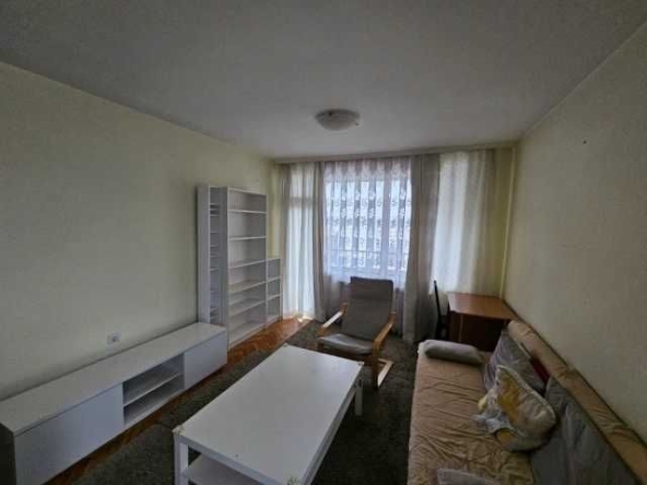 Дава се под наем Двустаен апартамент в София, Дървеница - 78 кв.м за 598.23 € - Снимка #1