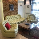 Дава се под наем Двустаен апартамент в Бургас, Център - 56 кв.м за 229.5 € - Снимка #1