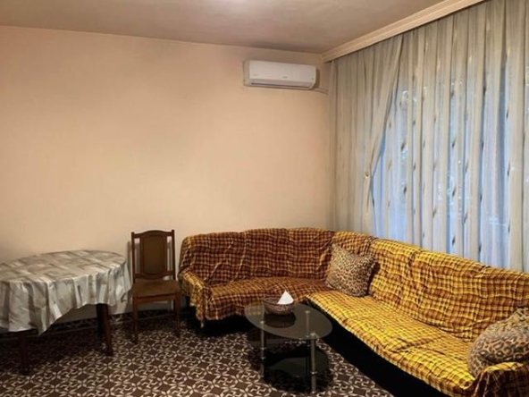 Дава се под наем Двустаен апартамент в Пловдив, Гагарин - 62 кв.м за 255 € - Снимка #1