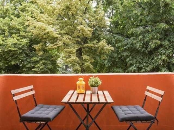 Дава се под наем Тристаен апартамент в София, Център - 115 кв.м за 2000 € - Снимка #1