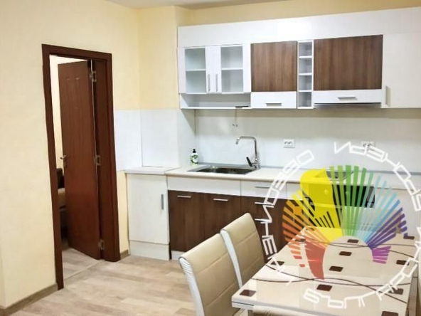 Дава се под наем Двустаен апартамент в Бургас, Център - 42 кв.м за 331.5 € - Снимка #1