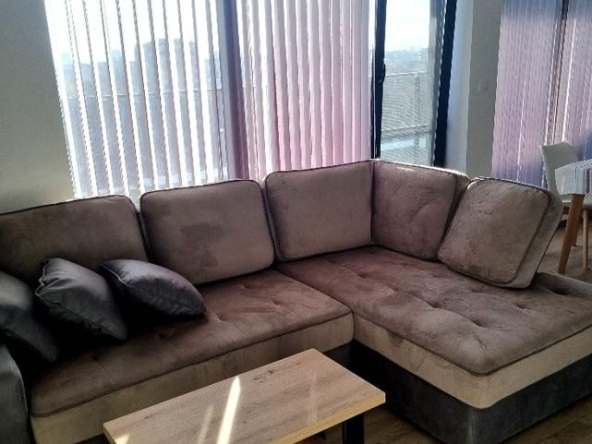 Дава се под наем Двустаен апартамент в Пловдив, Център - 80 кв.м за 500 € - Снимка #1