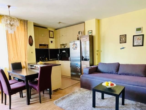 Двустаен апартамент в Пловдив, Кючук Париж - 75 кв.м за 1867 €/кв.м - Снимка #1