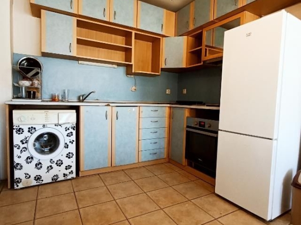 Дава се под наем Тристаен апартамент в Варна, Гранд Мол Варна - 68 кв.м за 550 € - Снимка #1