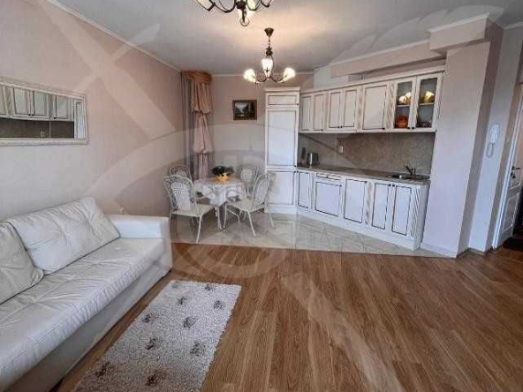 Тристаен апартамент в к.к. Слънчев бряг - 115 кв.м за 1261 €/кв.м - Снимка #1