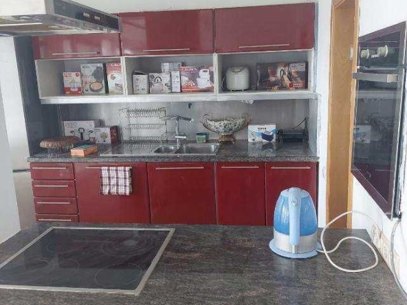 Дава се под наем Тристаен апартамент в София, Лозенец - 80 кв.м за 600 € - Снимка #1