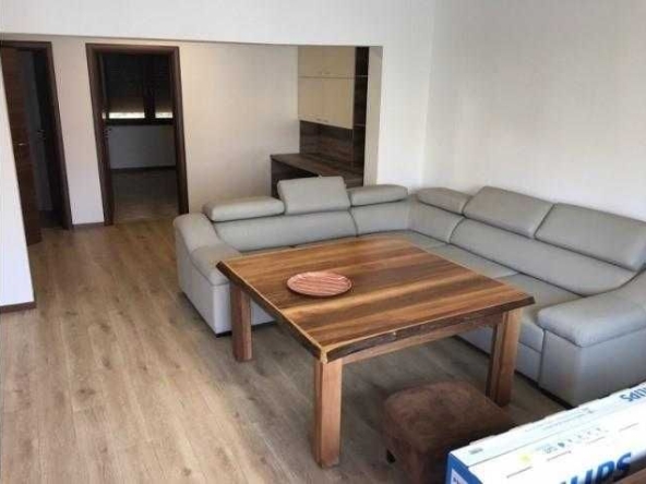 Дава се под наем Двустаен апартамент в Бургас, Възраждане - 50 кв.м за 229.5 € - Снимка #1