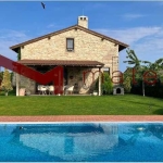 Къща в с. Приселци, Област Варна - 330 кв.м за 1334 €/кв.м - Снимка #1