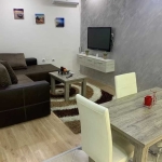 Дава се под наем Тристаен апартамент в Пловдив, Кючук Париж - 89 кв.м за 357 € - Снимка #1