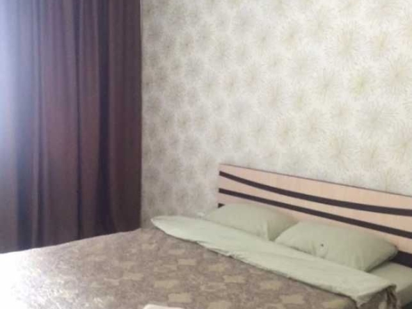 Дава се под наем Едностаен апартамент в Пловдив, Център - 40 кв.м за 178.5 € - Снимка #1