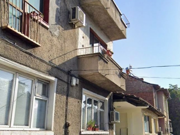 Тристаен апартамент в Сандански - 130 кв.м за 1154 €/кв.м - Снимка #1