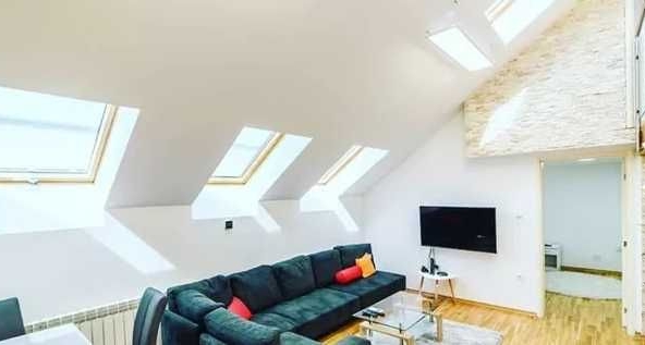 Дава се под наем Двустаен апартамент в Пловдив, Гагарин - 65 кв.м за 209.1 € - Снимка #1