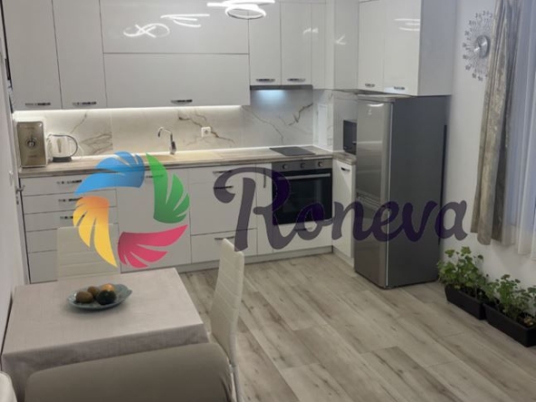 Дава се под наем Двустаен апартамент в Варна, Бриз - 60 кв.м за 787.95 € - Снимка #1