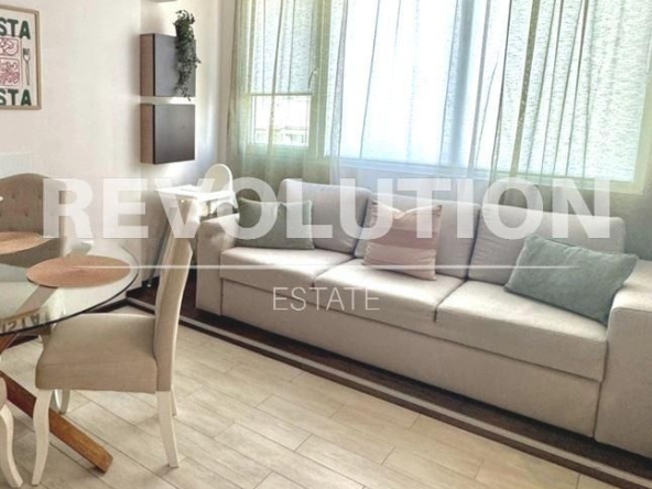 Дава се под наем Тристаен апартамент в Варна, Автогара - 90 кв.м за 698.19 € - Снимка #1