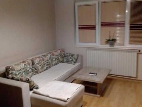 Дава се под наем Двустаен апартамент в Пловдив, Въстанически - 65 кв.м за 244.8 € - Снимка #1