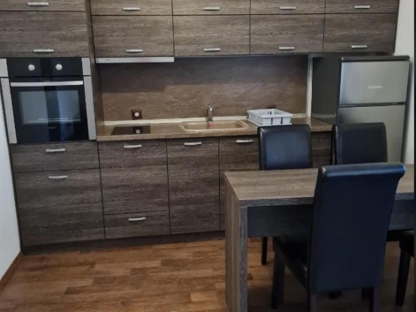 Дава се под наем Двустаен апартамент в Пловдив, Център - 55 кв.м за 409 € - Снимка #1