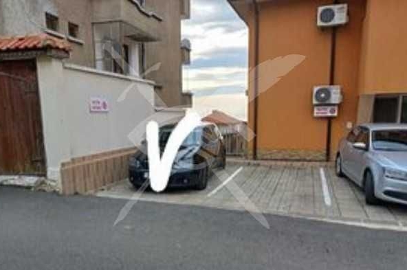 Гараж / Паркомясто в Свети Влас - 12 кв.м за 1250 €/кв.м - Снимка #1