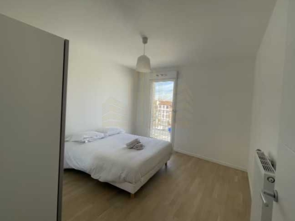 Дава се под наем Едностаен апартамент в Пловдив, Съдийски - 42 кв.м за 228.99 € - Снимка #1