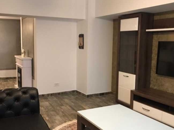 Дава се под наем Двустаен апартамент в Пловдив, Изгрев - 49 кв.м за 198.9 € - Снимка #1