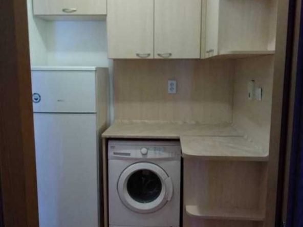 Дава се под наем Двустаен апартамент в Бургас, Славейков - 70 кв.м за 175 € - Снимка #1