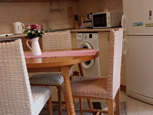 Дава се под наем Двустаен апартамент в Варна, Център - 60 кв.м за 612 € - Снимка #1