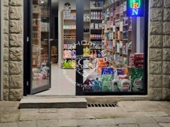 Дава се под наем Магазин в Варна, Център - 38 кв.м за 357 € - Снимка #1