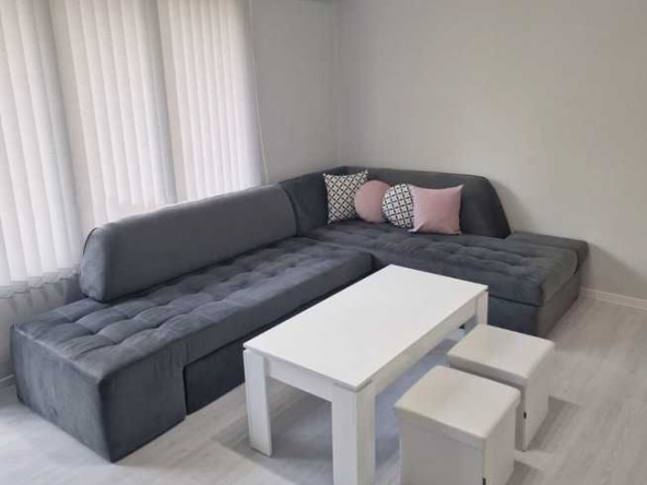 Дава се под наем Тристаен апартамент в София, Горубляне - 78 кв.м за 400 € - Снимка #1