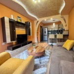 Дава се под наем Двустаен апартамент в Пловдив, Център - 67 кв.м за 433.5 € - Снимка #1