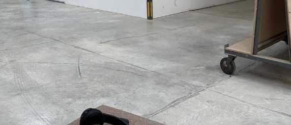 Дава се под наем Склад в Игнатиево - 1390 кв.м за 4253.4 € - Снимка #1