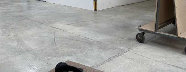 Дава се под наем Склад в Игнатиево - 1390 кв.м за 4253.4 € - Снимка #1