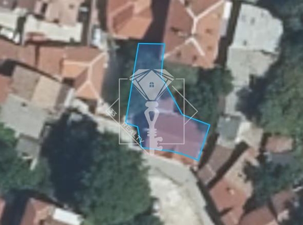 Парцел в Пловдив, Център - 168 кв.м за 774 €/кв.м - Снимка #1