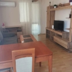 Дава се под наем Двустаен апартамент в Бургас, Център - 53 кв.м за 433.5 € - Снимка #1