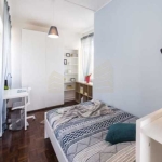 Дава се под наем  в Пловдив, Център - 18 кв.м за 76.5 € - Снимка #1