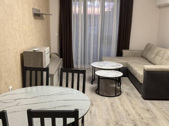 Дава се под наем Двустаен апартамент в Пловдив, Христо Смирненски - 75 кв.м за 663 € - Снимка #1