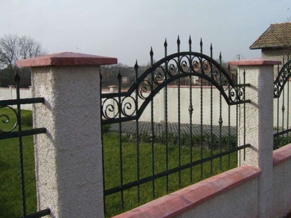 Дава се под наем Парцел в Провадия - 300 кв.м за 51 € - Снимка #1