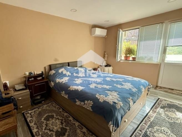 Двустаен апартамент в Русе, Родина 3 - 67 кв.м за 1441 €/кв.м - Снимка #1