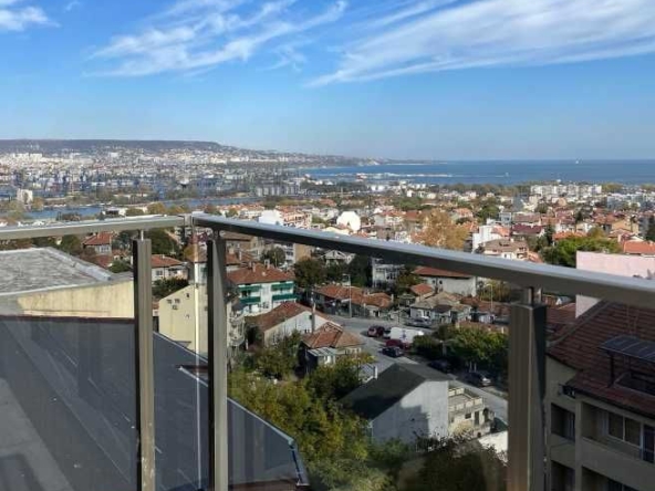 Мезонет в Варна, Аспарухово - 187 кв.м за 524 €/кв.м - Снимка #1
