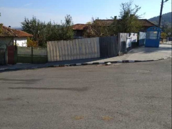 Парцел в с. Смолско, Област София-област - 500 кв.м за 47 €/кв.м - Снимка #1