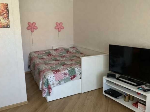 Дава се под наем Едностаен апартамент в Пловдив, Старият град - 40 кв.м за 178.5 € - Снимка #1