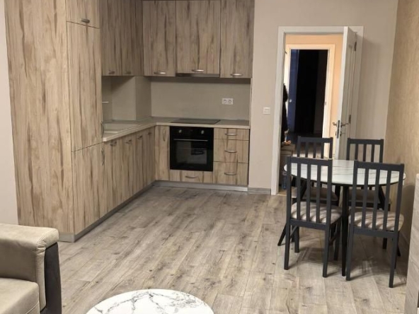 Дава се под наем Двустаен апартамент в Пловдив, Христо Смирненски - 75 кв.м за 600 € - Снимка #1