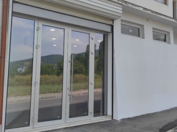 Дава се под наем Офис в Пещера - 80 кв.м за 102 € - Снимка #1