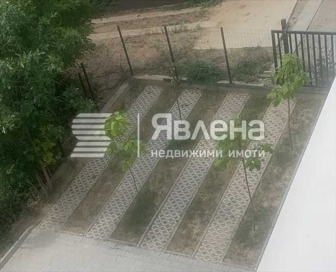 Дава се под наем Гараж / Паркомясто в София, Център - 18 кв.м за 149.43 € - Снимка #1