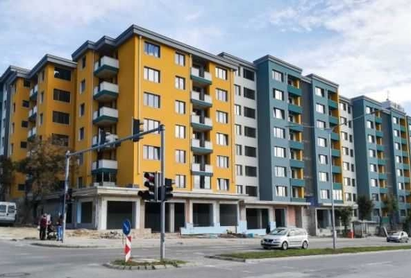 Дава се под наем Двустаен апартамент в Варна, Младост 1 - 57 кв.м за 483.48 € - Снимка #1