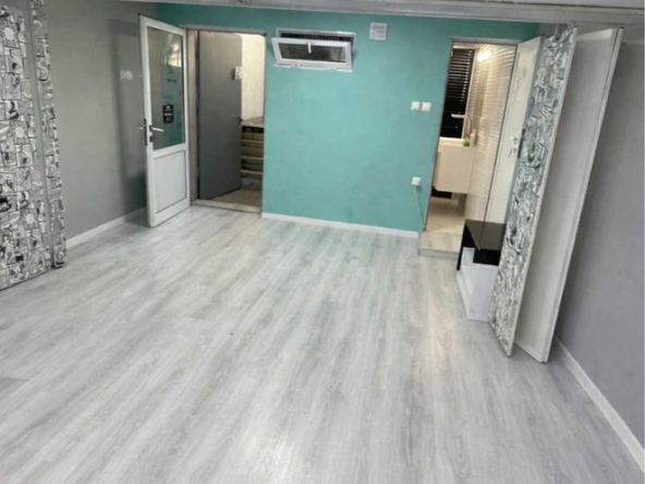 Дава се под наем Офис в Стара Загора, Македонски - 25 кв.м за 298.86 € - Снимка #1