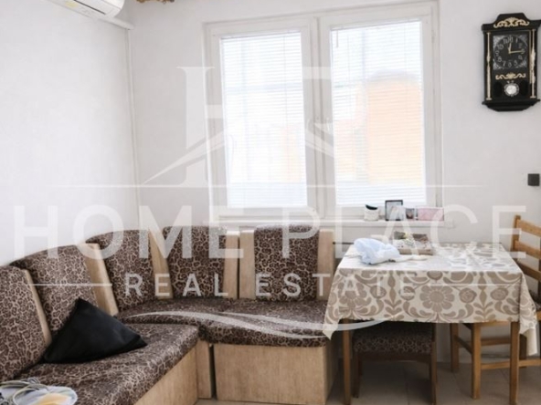 Двустаен апартамент в Варна, Конфуто - 74 кв.м за 1144 €/кв.м - Снимка #1