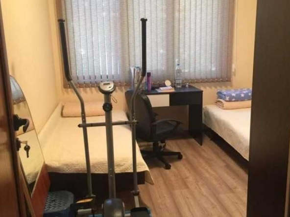 Дава се под наем Двустаен апартамент в Пловдив, Остромила - 65 кв.м за 270.3 € - Снимка #1